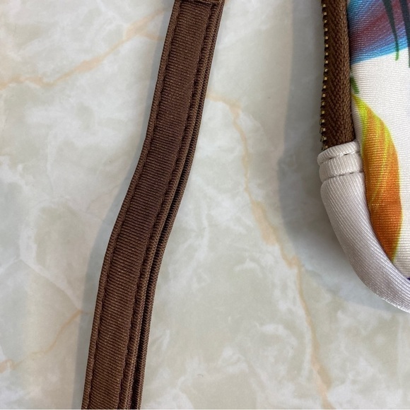 ESR Multi Coloured Leaf Print Laptop Sleeve Case - Picture 8 of 8